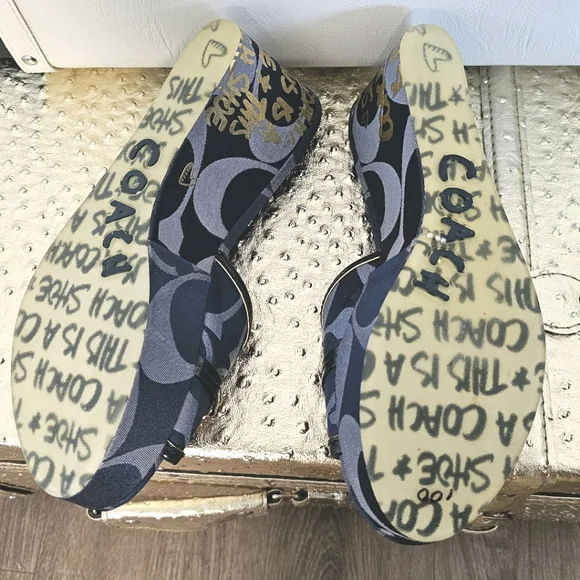 COACH CARISSA HEELS💙💛 - Picture 11 of 14